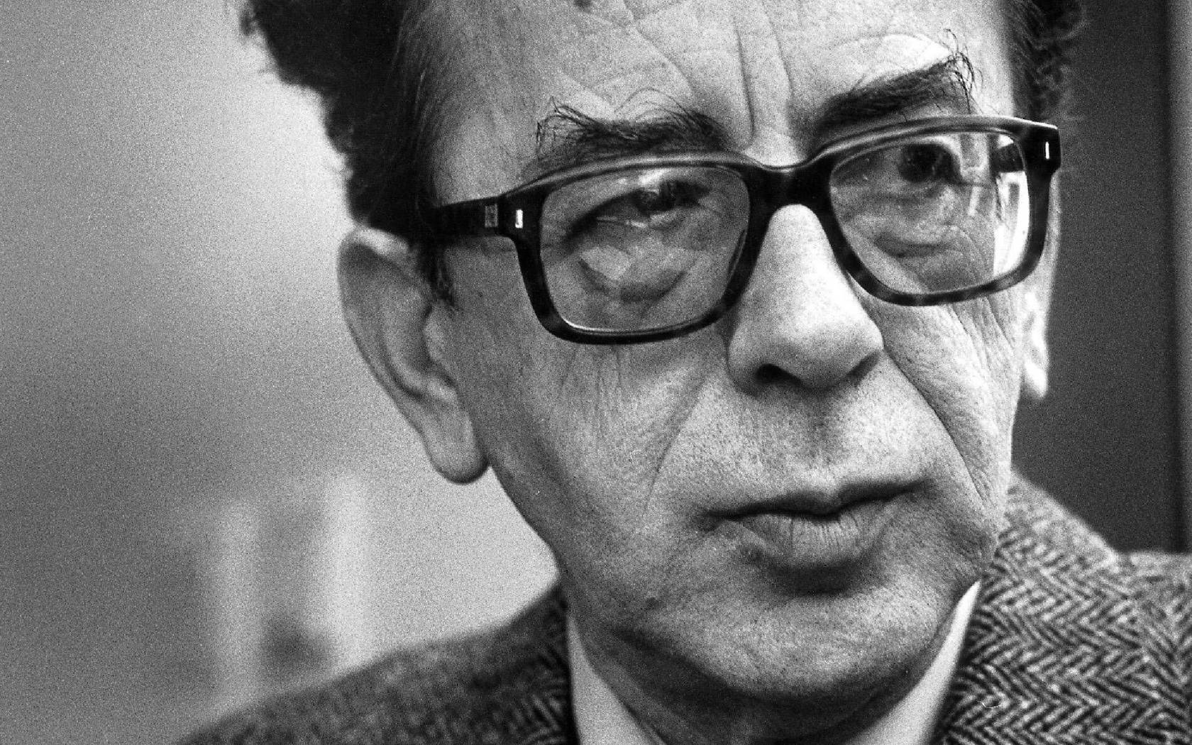 Ismail Kadare walked the line - Engelsberg ideas